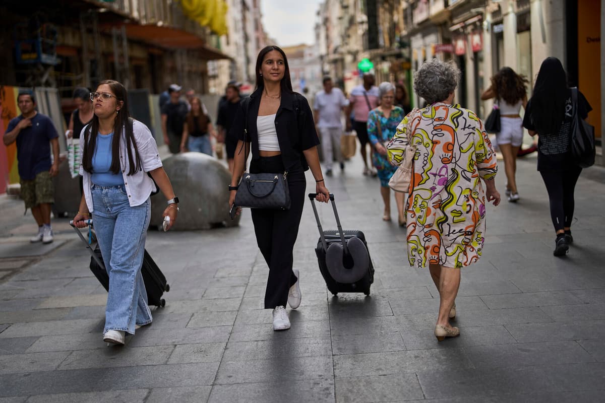 Spain's Credit Rating Hits Highest Level Since 2012
