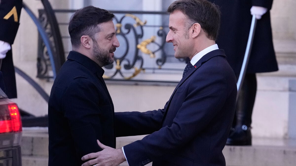 Russia ramps up disinformation campaign against France ahead of presidential election