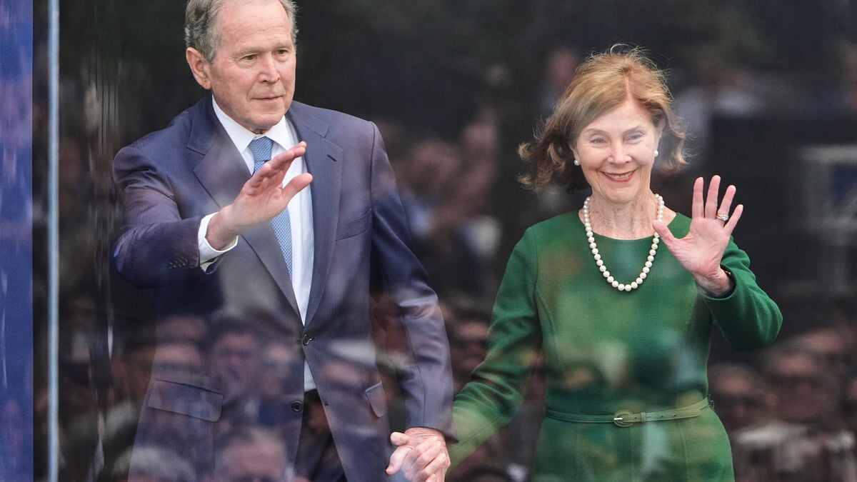 George W. Bush to exhibit 9/11 paintings at presidential center