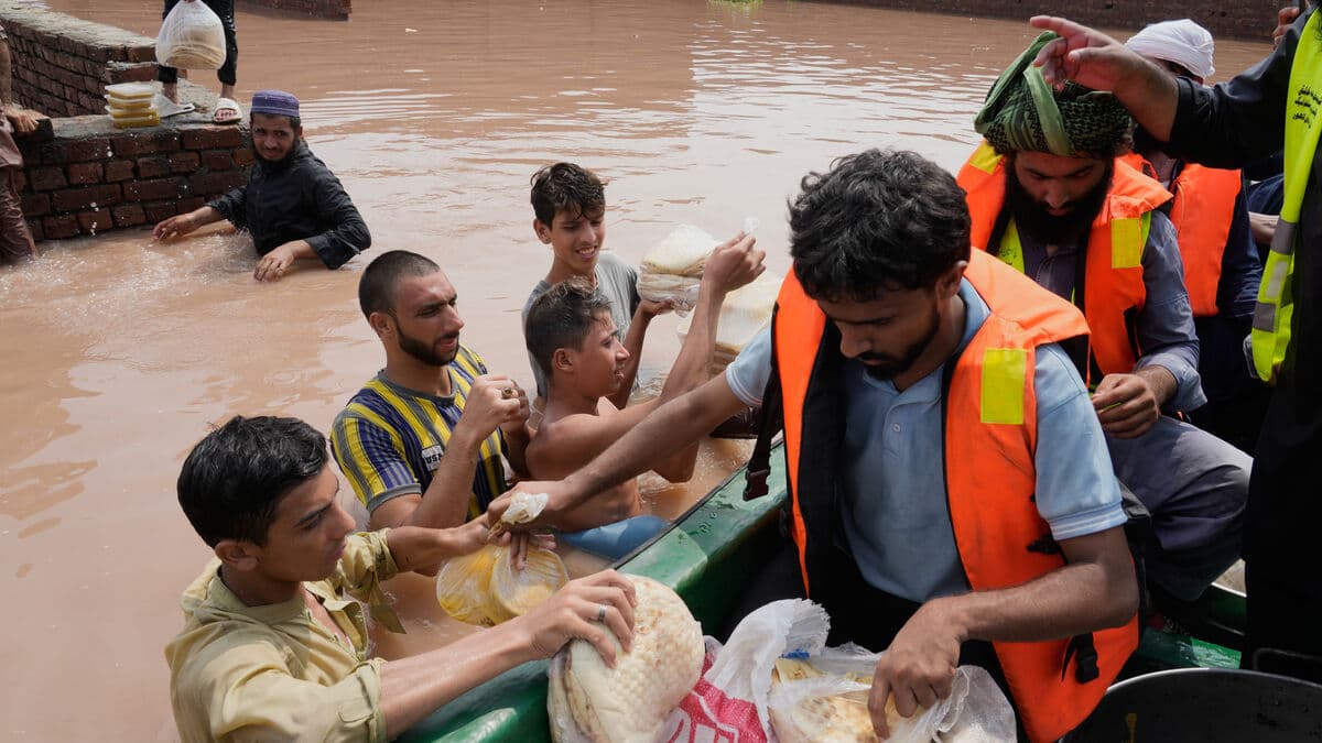 109 killed in Pakistan’s monsoon rains and floods, disaster agency says