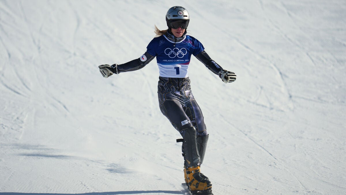 Ledecka's dream crushed - no third straight Olympic gold medal after quarterfinal exit in snowboarding's parallel giant slalom