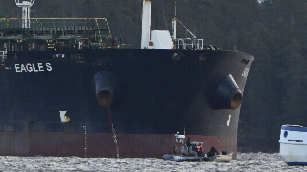 Helsinki Court Acquits Eagle S Crew in Gulf of Finland Cable Case