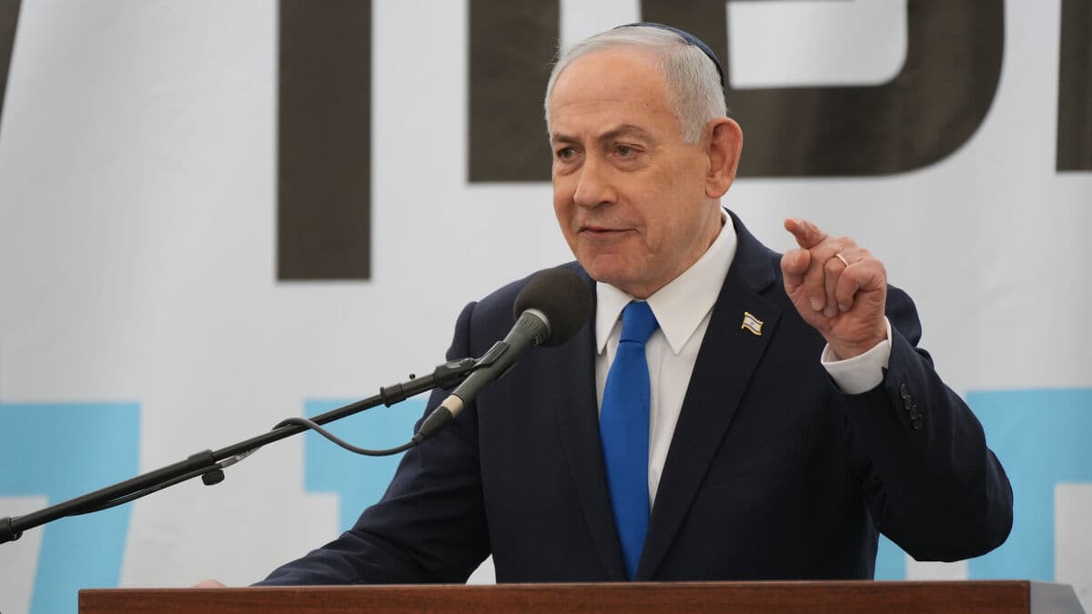 Netanyahu: The goal is to overthrow Iran's regime