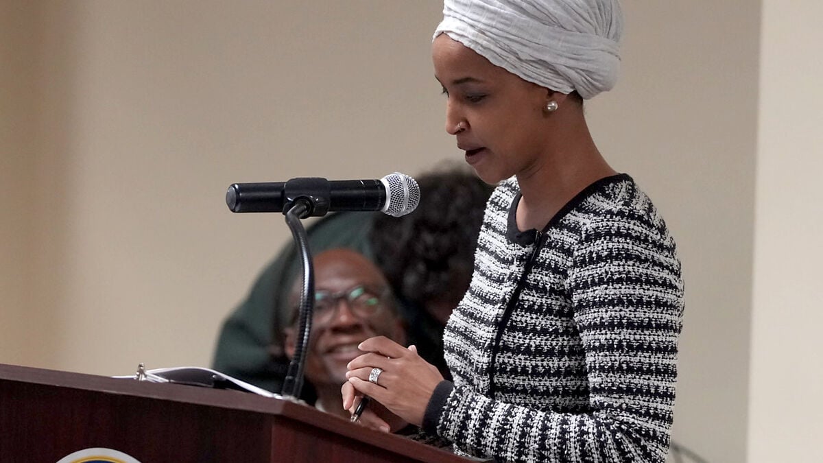 Man sprays unknown substance on Democratic Congresswoman Ilhan Omar during Minneapolis City Hall meeting