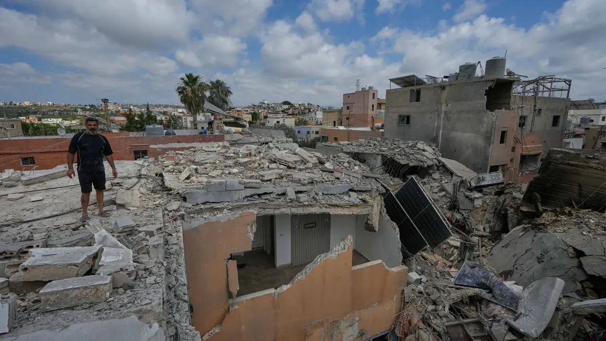 Israel bombs targets in Tyre, southern Lebanon