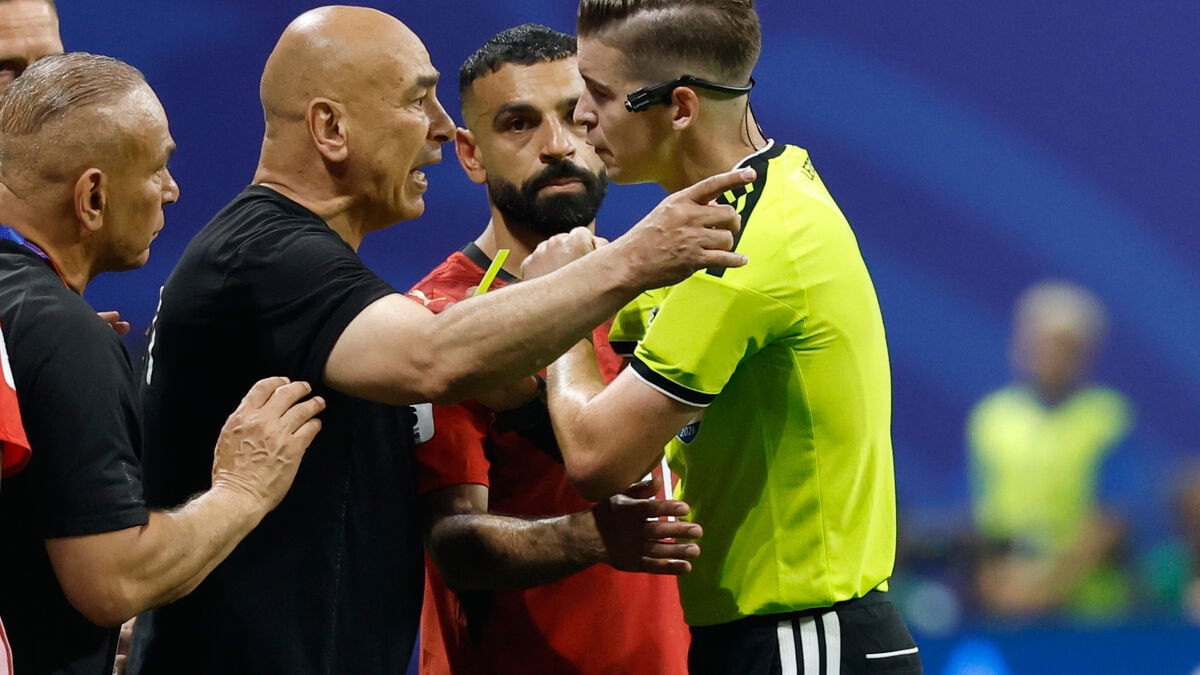 Egypt files FIFA complaint over referee errors after Argentina loss