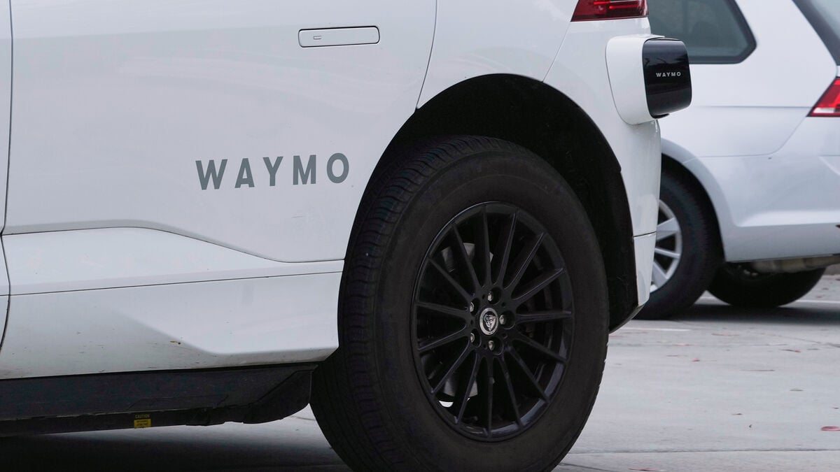 Waymo Self-Driving Taxis to Begin London Trials Next Year