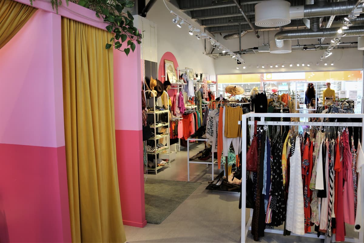 Second-Hand Market Sees Over 40 Percent Drop in February