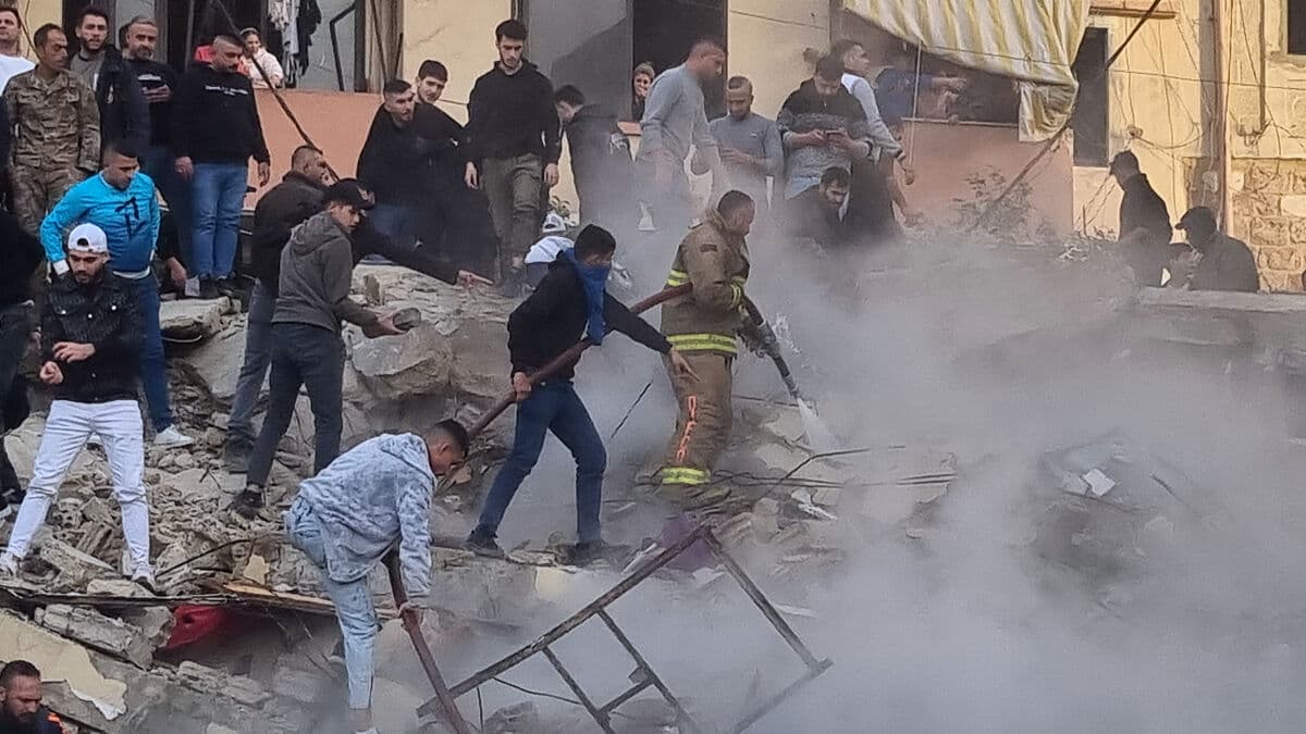 Several dead as residential building collapses in Tripoli, Lebanon