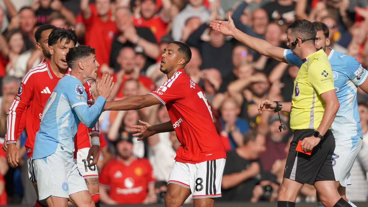 Man City beat Man United in derby as Haaland scores winner after Foden red card