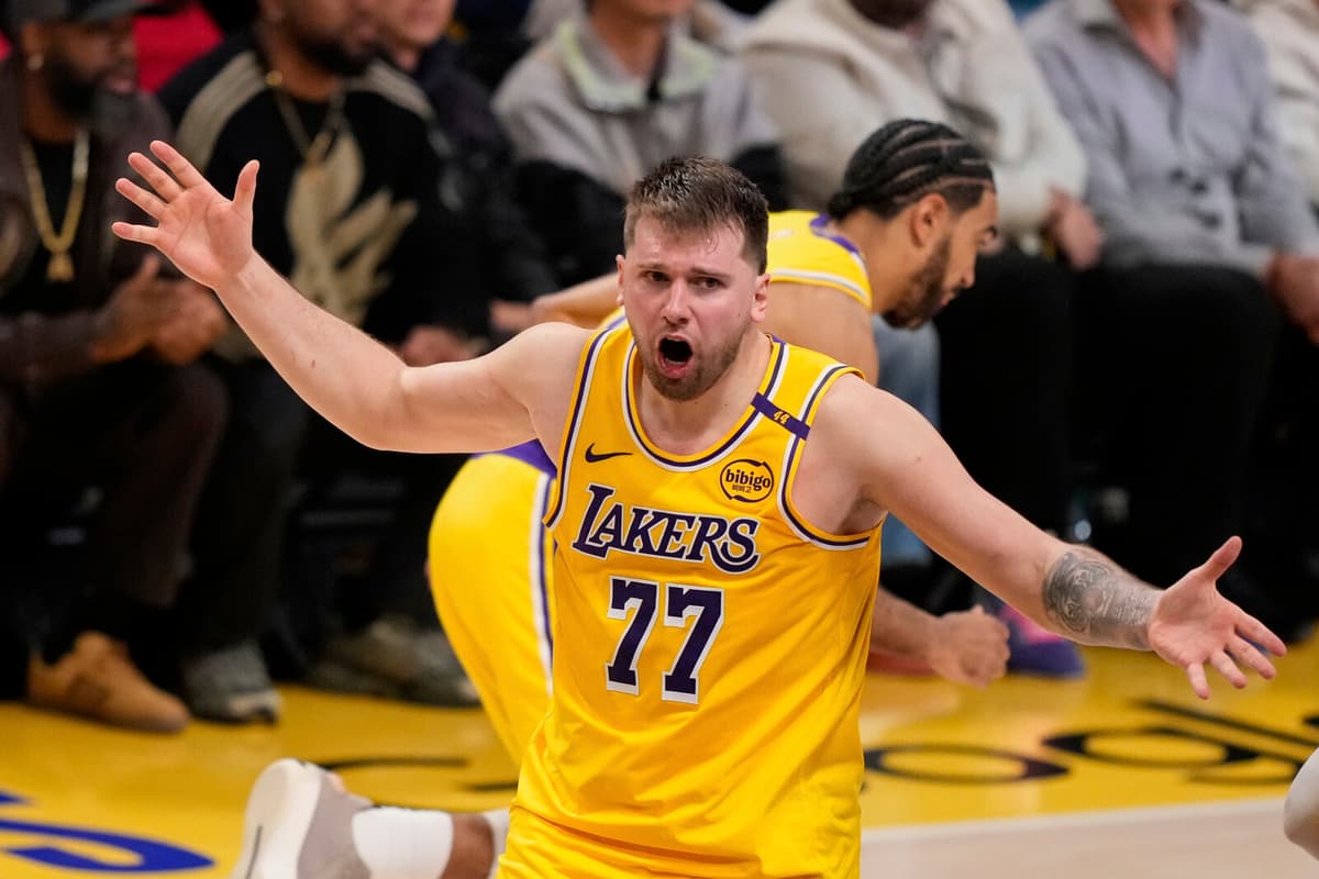 Los Angeles Lakers Sold for Record $10 Billion