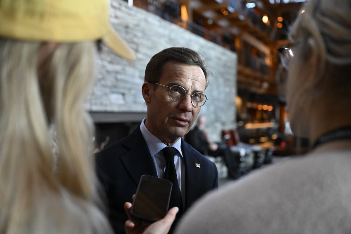 Kristersson Urges Action Over US Tariffs, Calls for EU-US Trade Talks