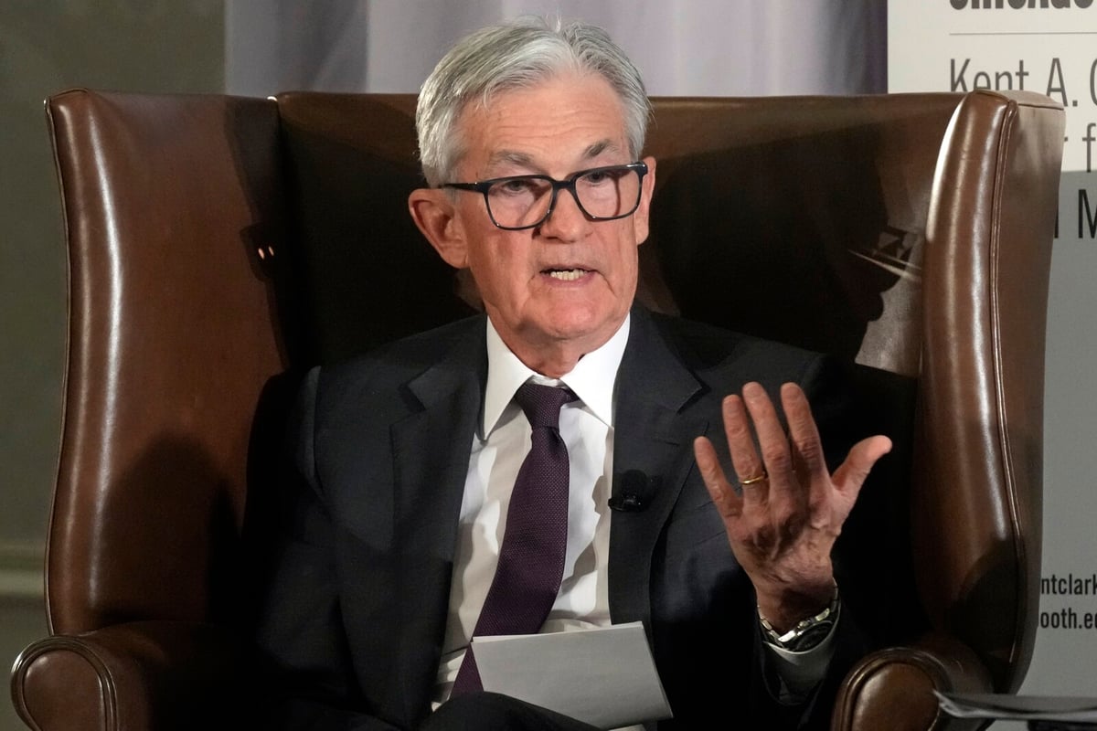 Fed Holds Interest Rates Steady Amid Economic Uncertainty