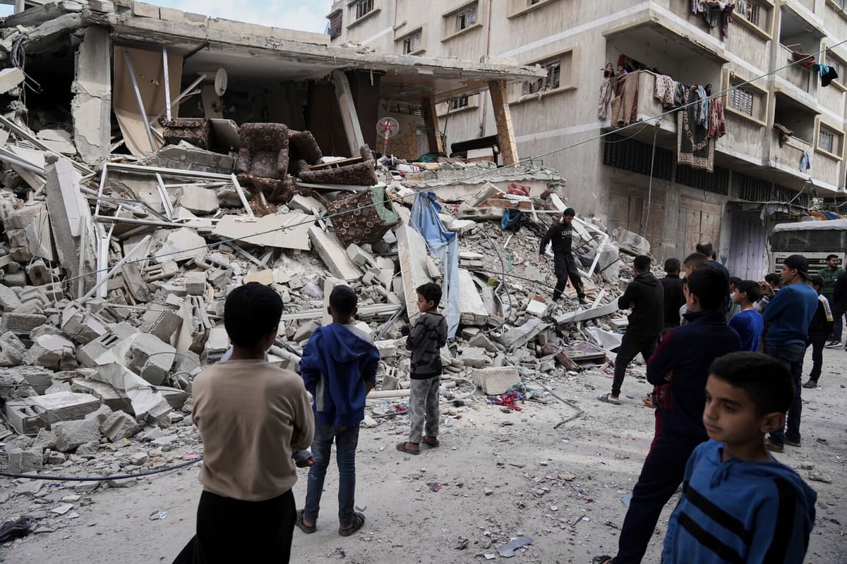Nearly 50 Dead in Gaza Airstrikes Many Trapped Under Rubble