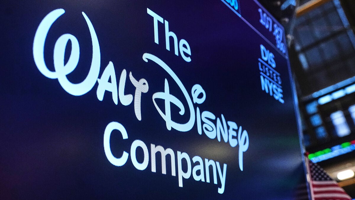 Unexpectedly large profit boost for Disney, revenue up 7 percent to $25.2 billion