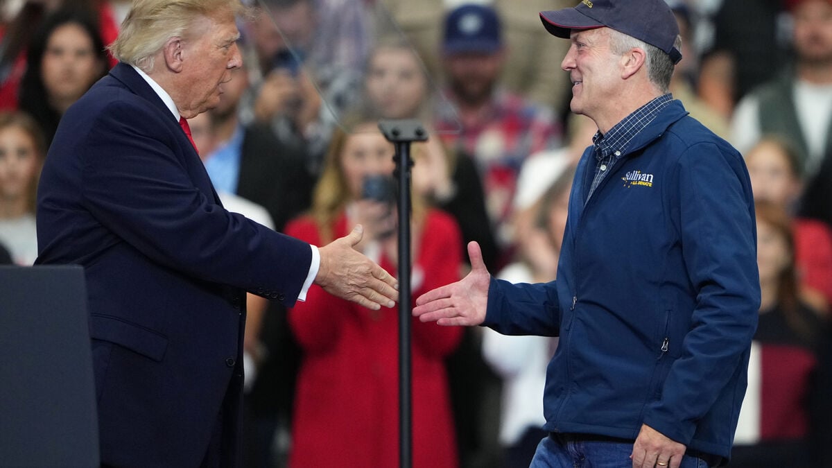 Trump Accuses Democrats of Election Fraud Over Alaska Senate Race