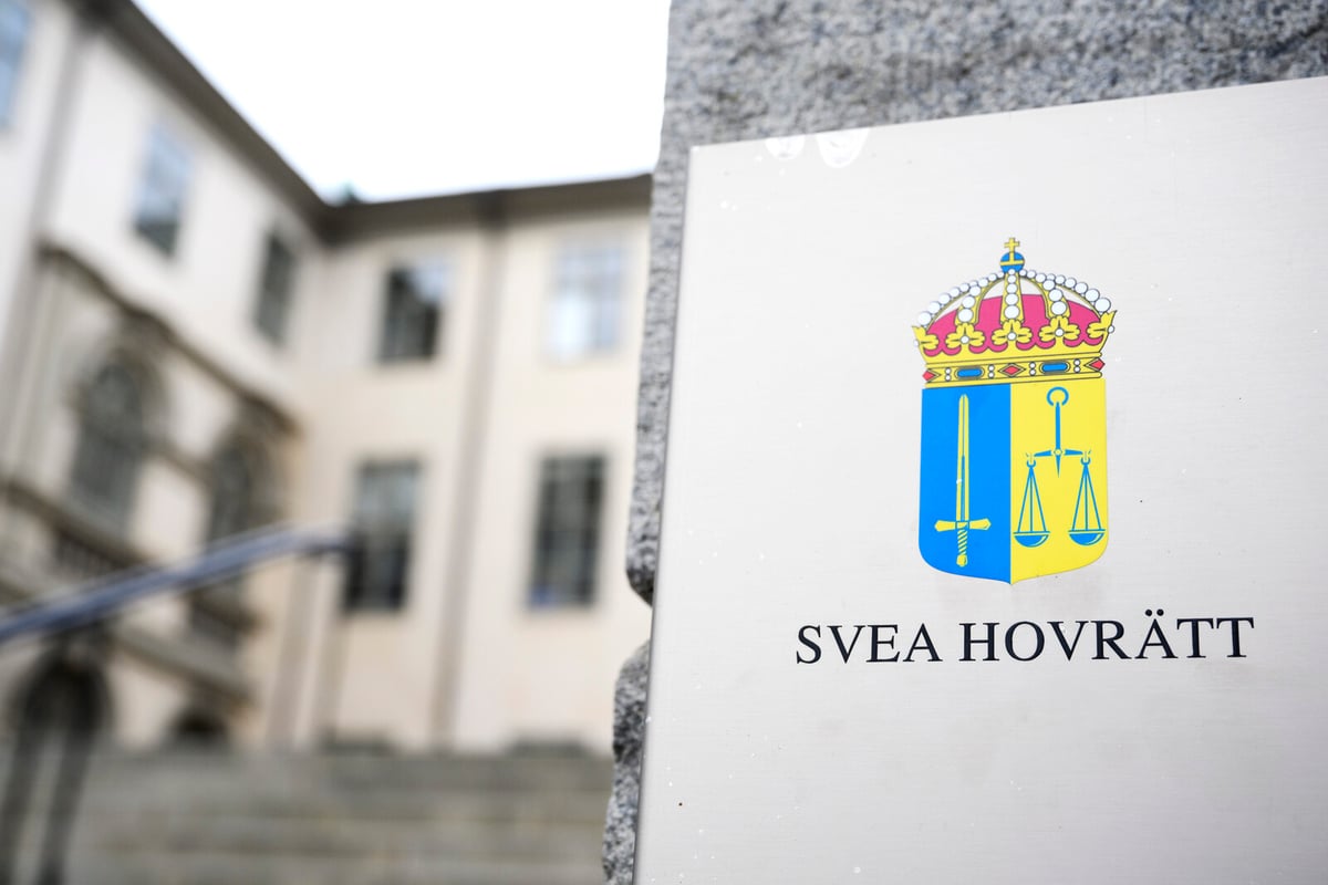 Stockholm Police Officers Receive Prison Sentences for Drug Crimes