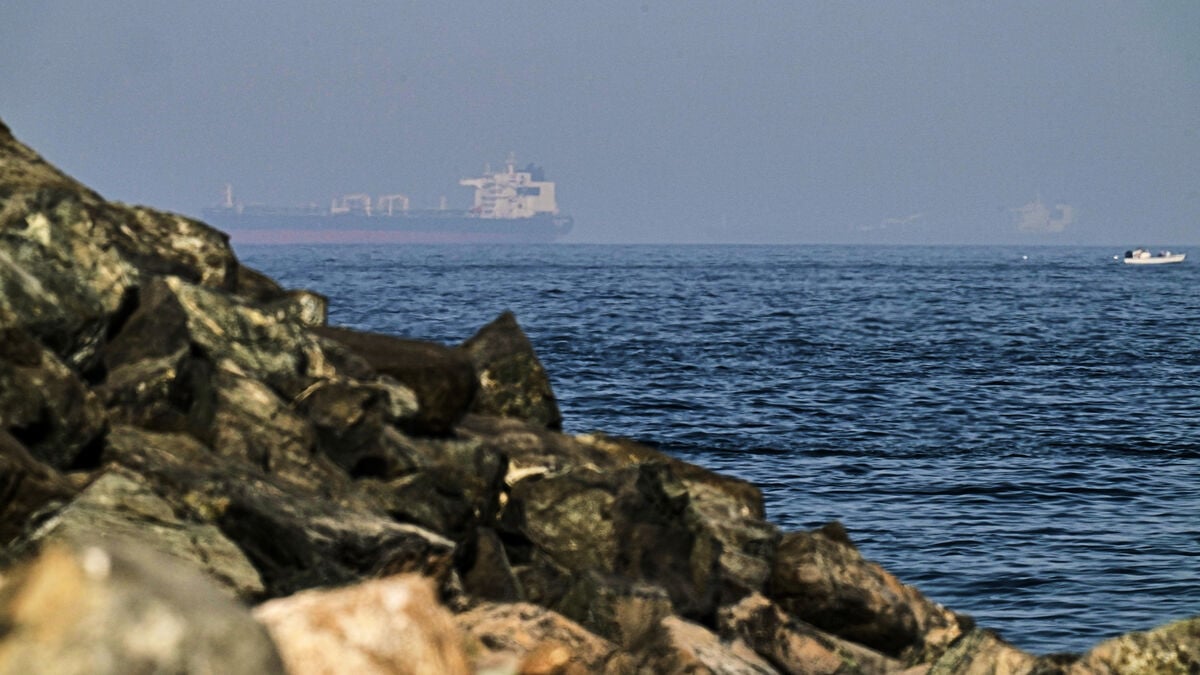Cargo ship near Strait of Hormuz attacked off Sirik, Iran