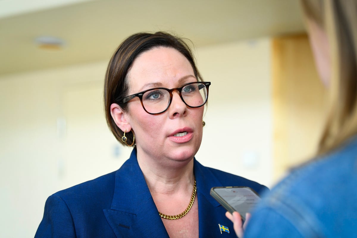 Government Calls for EU Sanctions on Israeli Ministers