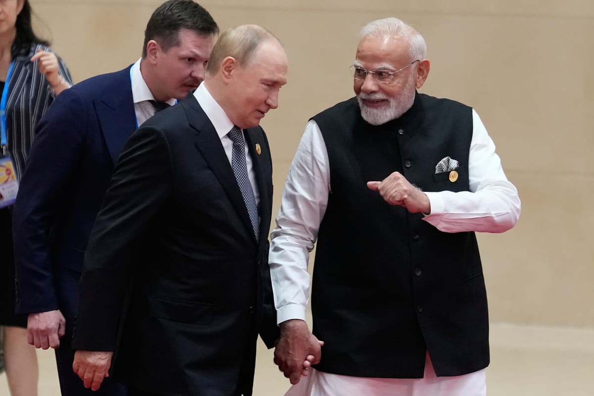 Putin and Modi Hold Insightful Talk at SCO Summit in China