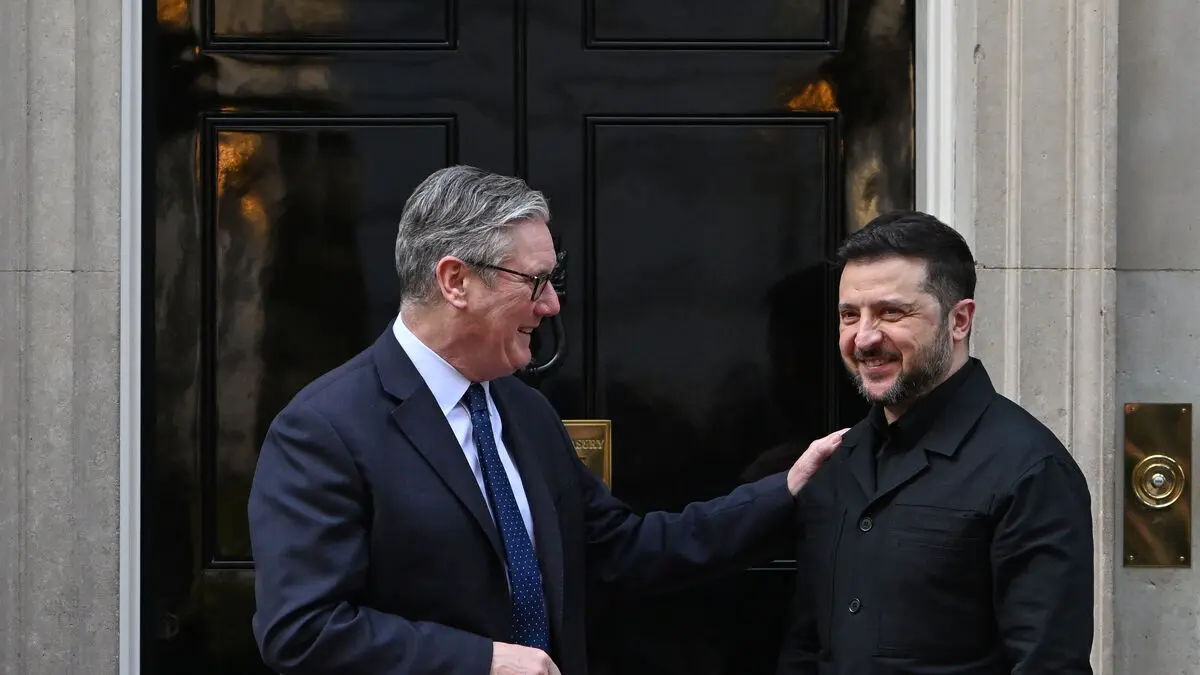 Zelensky in London for Ukraine talks with Starmer, Macron and Merz