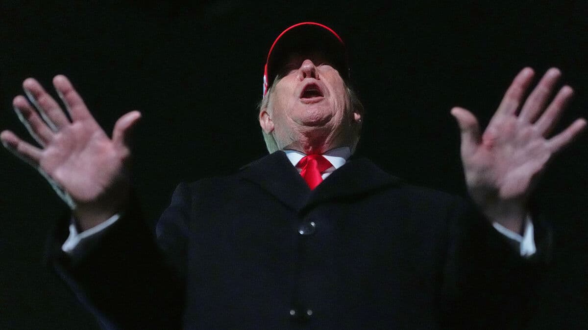 US begins blockade of Iranian