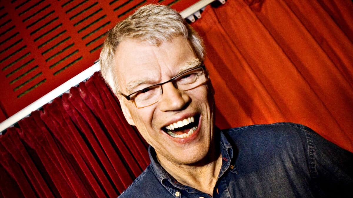 Radio personality Jonas Hallberg dies