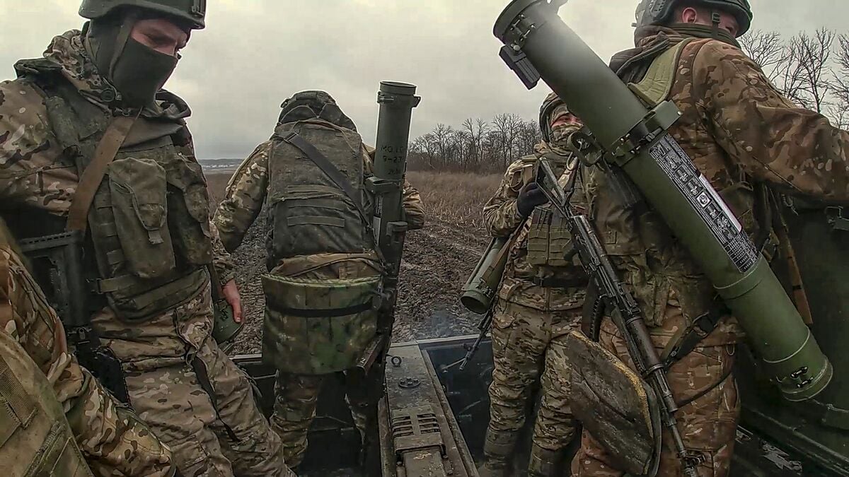 Reports of Russian chaos in Ukraine after Starlink shutdown, like blind kittens, says Ukrainian commander