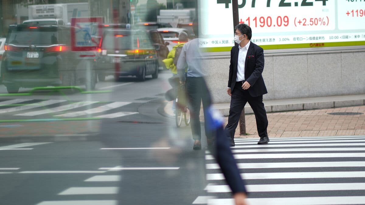 Asian Stock Markets Decline After Japan's New Government