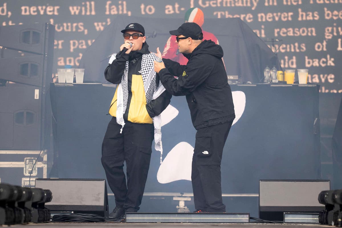 Kneecap Banned from Hungary for Three Years Over Festival Performance