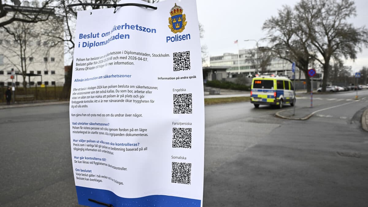 Visitation zone around embassies in Stockholm - Several incidents