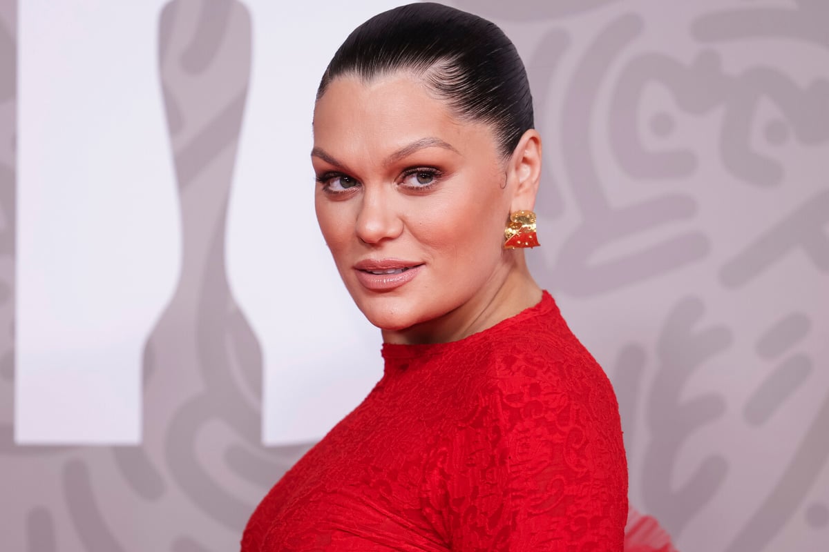 Jessie J Postpones European Tour Amid Cancer Treatment