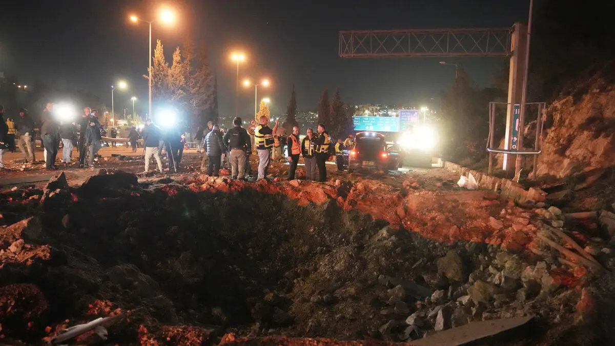 Qatar says it shot down two Iranian fighter jets