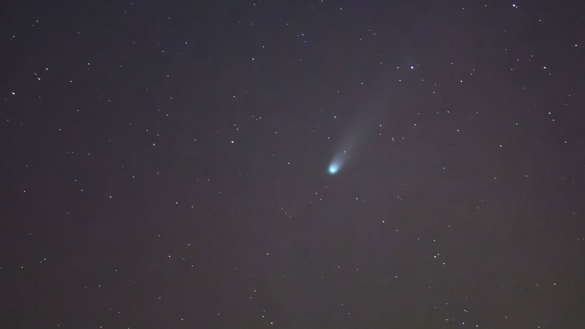 How to Spot Comet Lemmon Near Ursa Major with Your Phone