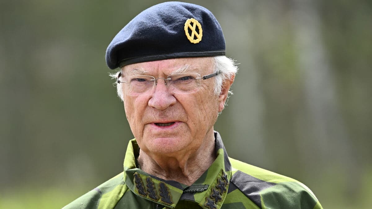 King Carl XVI Gustaf Visits NATO Headquarters and Meets Mark Rutte
