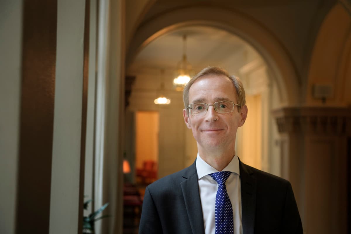 Trade Agreement Between US and UK Faces Uncertainty, Says Economist