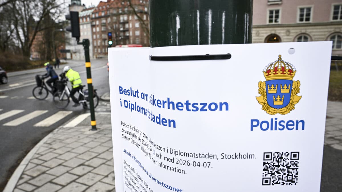 Security zone around U.S. and Israeli embassies in Stockholm extended