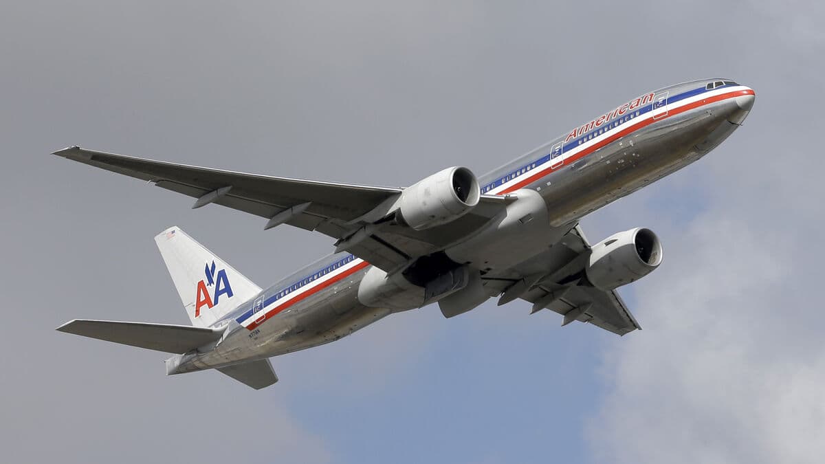 US warns airlines to exercise