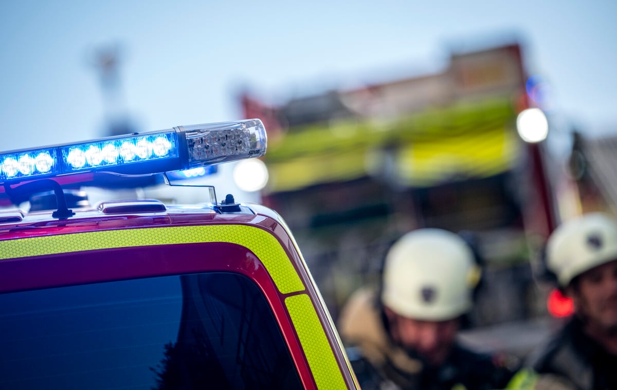 Fire Breaks Out in Västerås Multi-Family House, Residents Evacuated