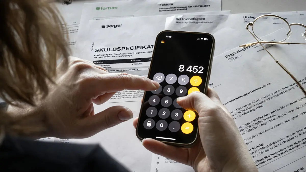 More people are applying for debt restructuring, Swedish Enforcement Authority says