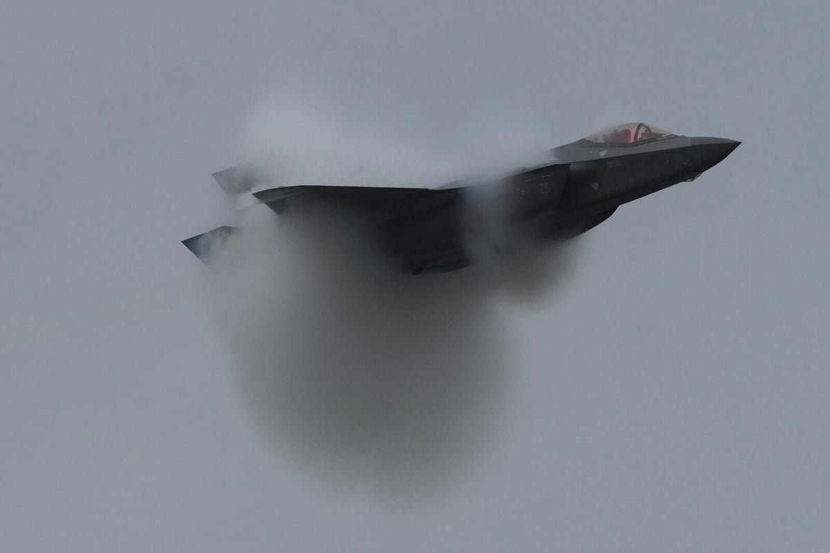 UK Equips Fighter Jets with Nuclear Weapons in Major Defense Boost