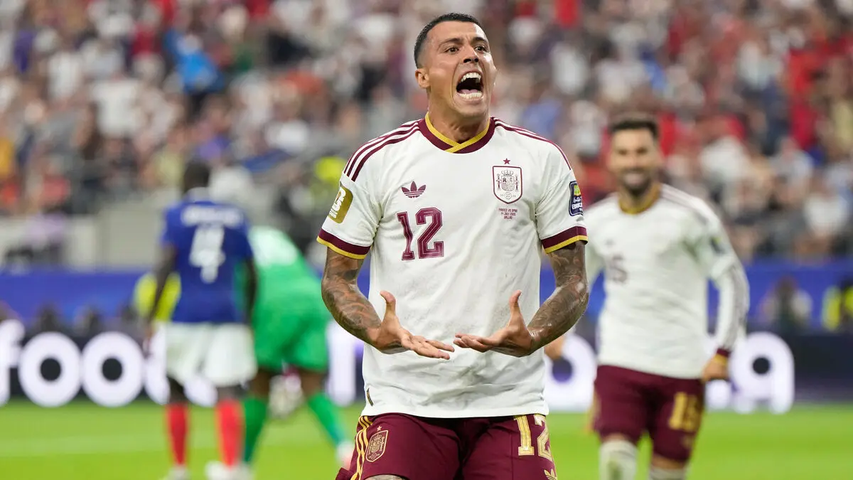 Spain beat France to reach World Cup final - de la Fuente calls it a luxury