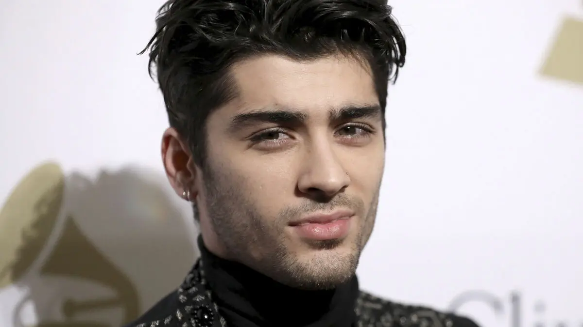 One Direction star Zayn Malik cancels US tour