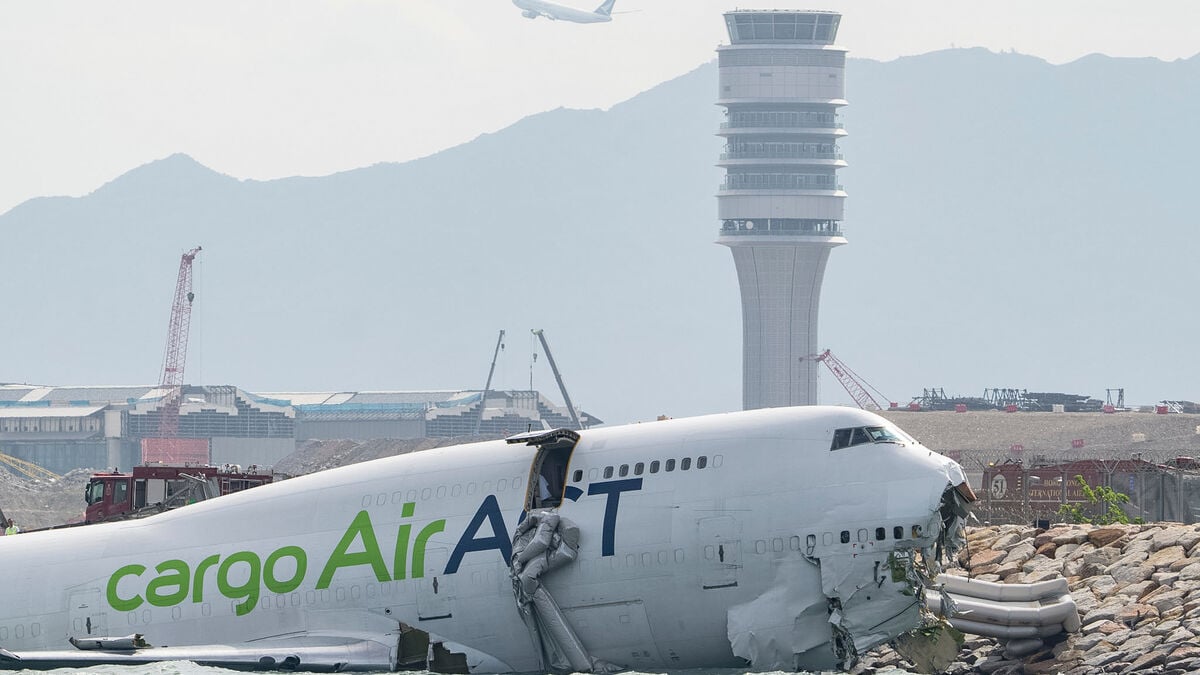 Cargo Plane Collision at Hong Kong Airport Kills Two