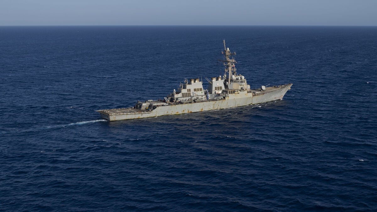 Trump threatens Houthis and Iran after new Red Sea attacks