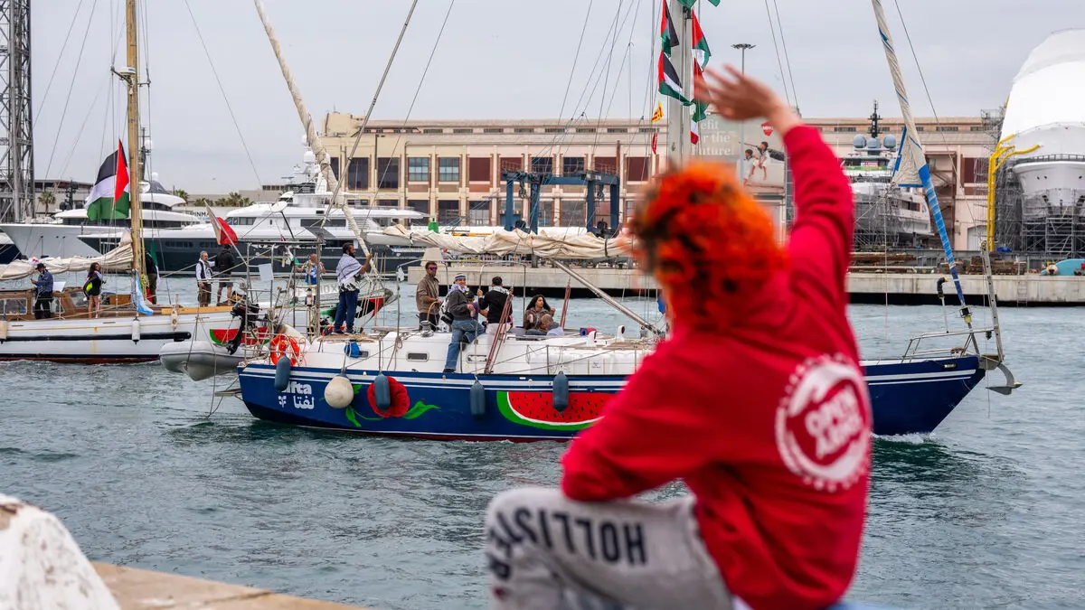 Arrested Gaza-bound activists brought ashore in Crete