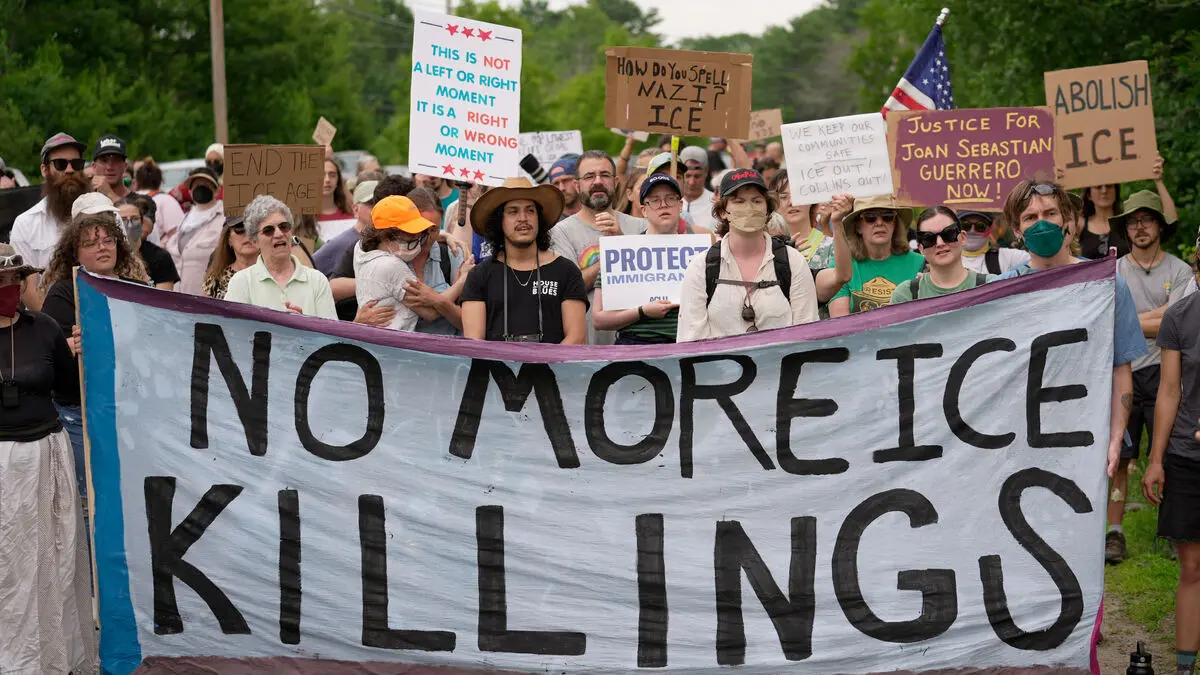 ICE ordered to stop vehicle checks after two fatal shootings