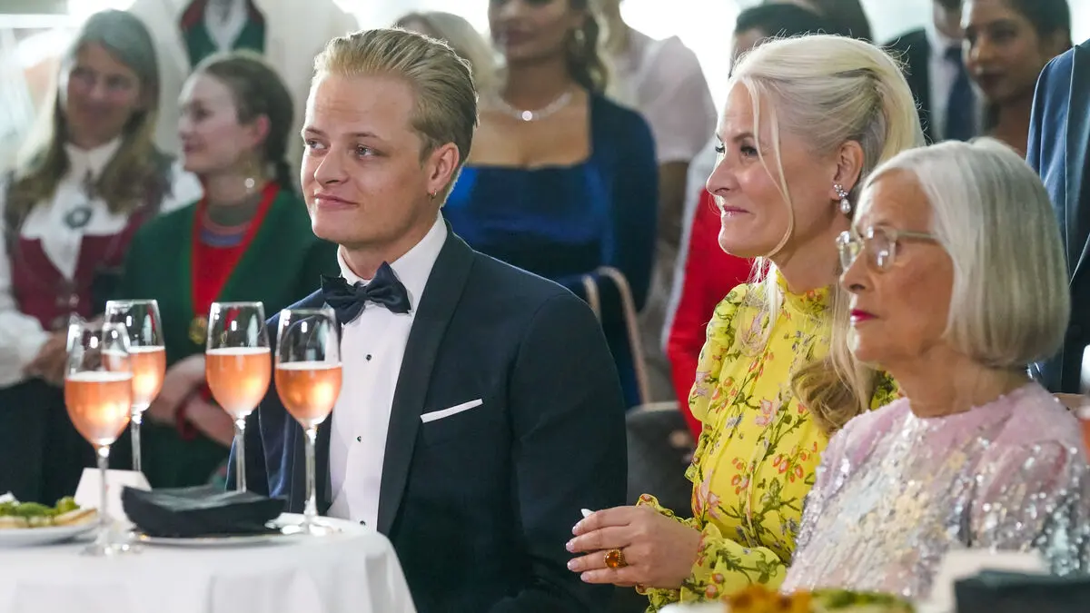 Høiby's legal costs paid – by grandmother