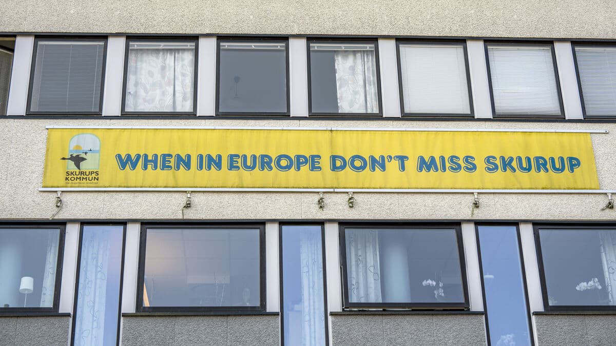 Skurup Residents Vote to Keep Original Nils Holgersson Logo