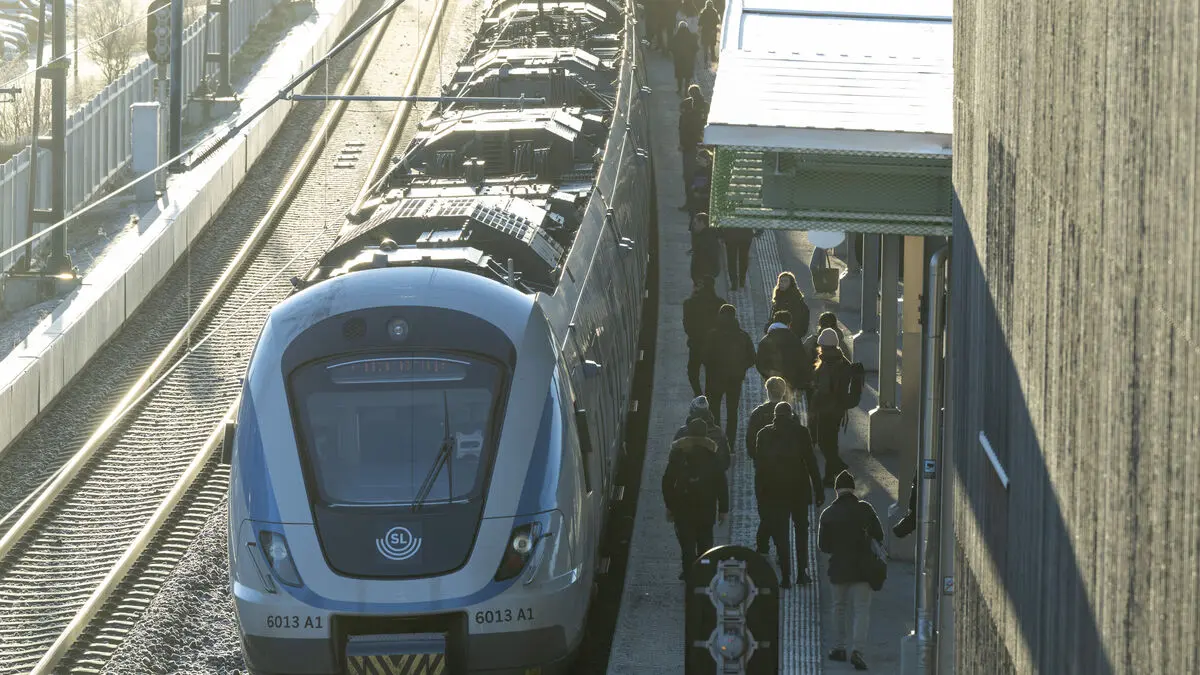 AI system to stop suicides in rail traffic